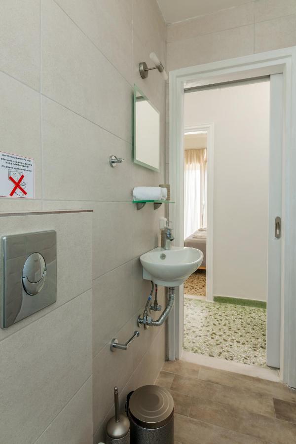 Renaissance Apartment, Feeling The Heartbeat Of Rethymno! Esterno foto
